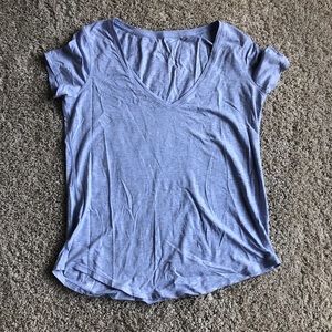 LULULEMON V Neck Tee